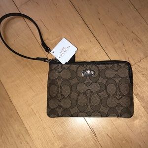NEVER USED Coach Wristlet